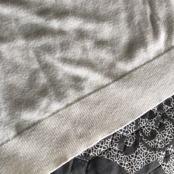 Cream Colored Cotton Rayon mix Knit 3/4 Sleeve with Boat Neck Worthington - Picture 5 of 8